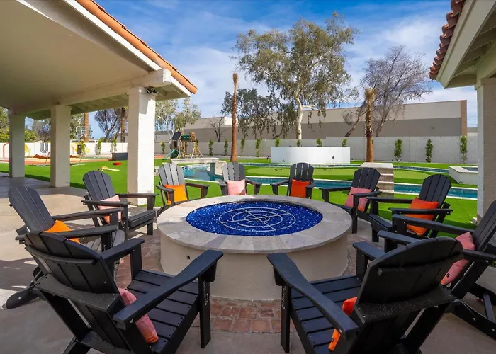 Ferienhaus Lazy River Luxe 6 Bedroom Sleeps 16 Pickleball Hot Tub Glendale