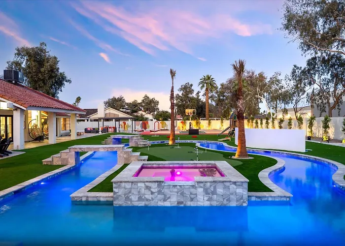Lazy River Luxe 6 Bedroom Sleeps 16 Pickleball Hot Tub Glendale